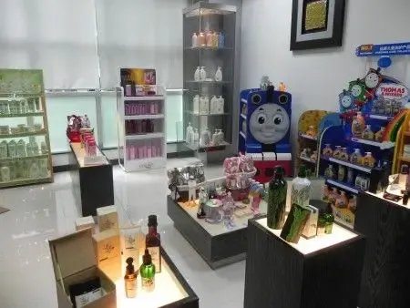 幸福水口 走进企业关爱企业系列活动正式启动 ——日用百货专场传递温情与关怀